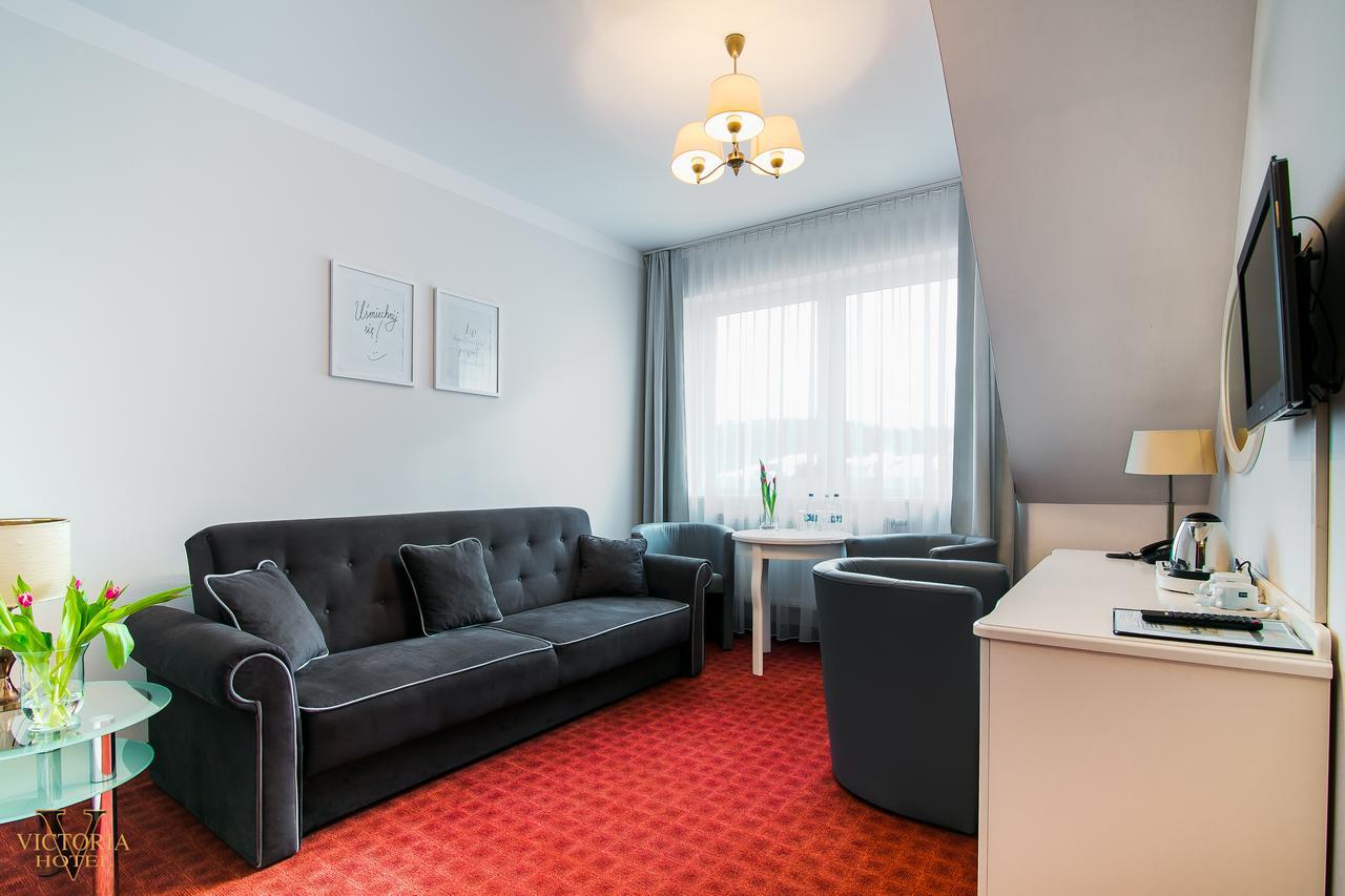 Hotel Victoria Bolszewo Buitenkant foto