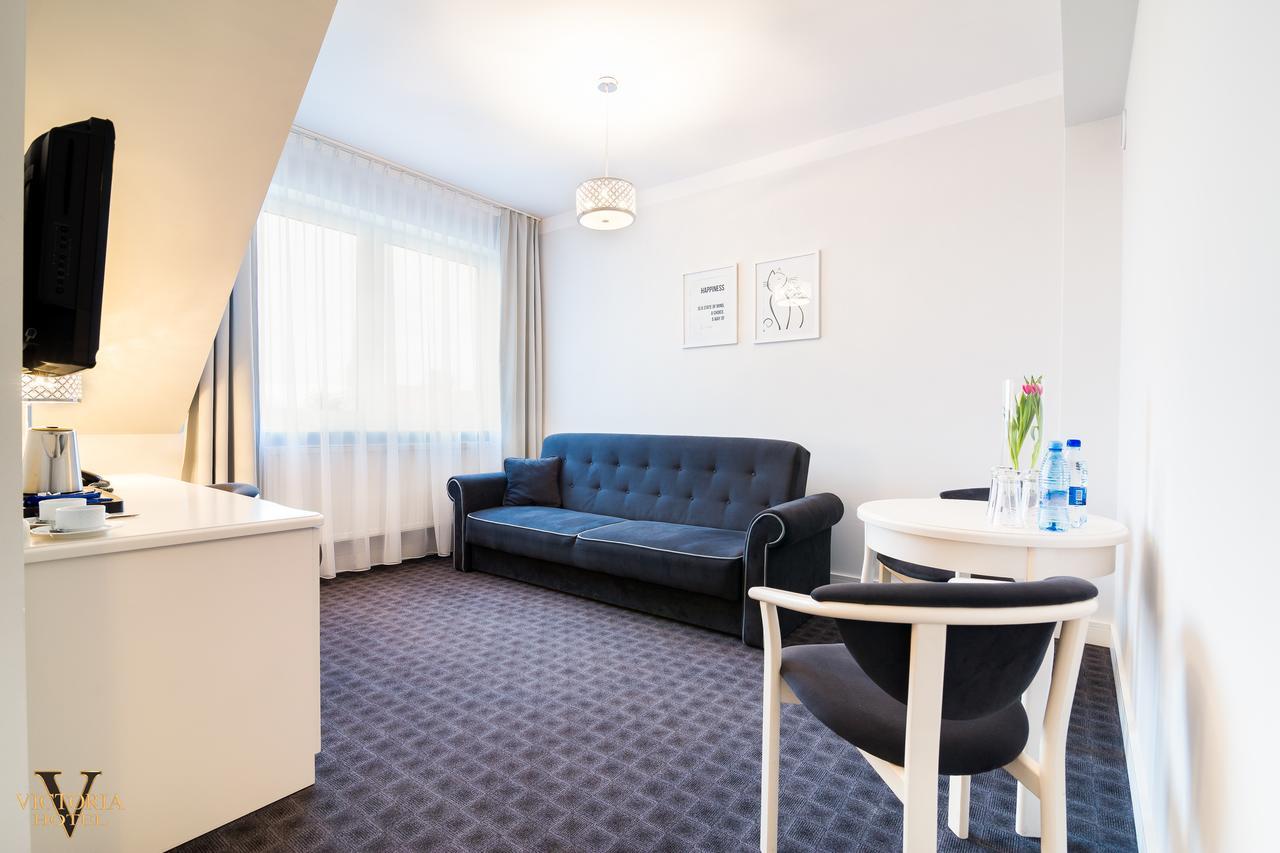 Hotel Victoria Bolszewo Buitenkant foto